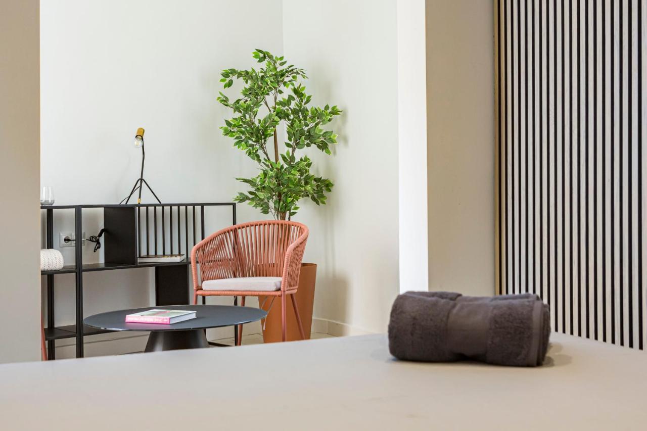 Valentin Suites Málaga Buitenkant foto